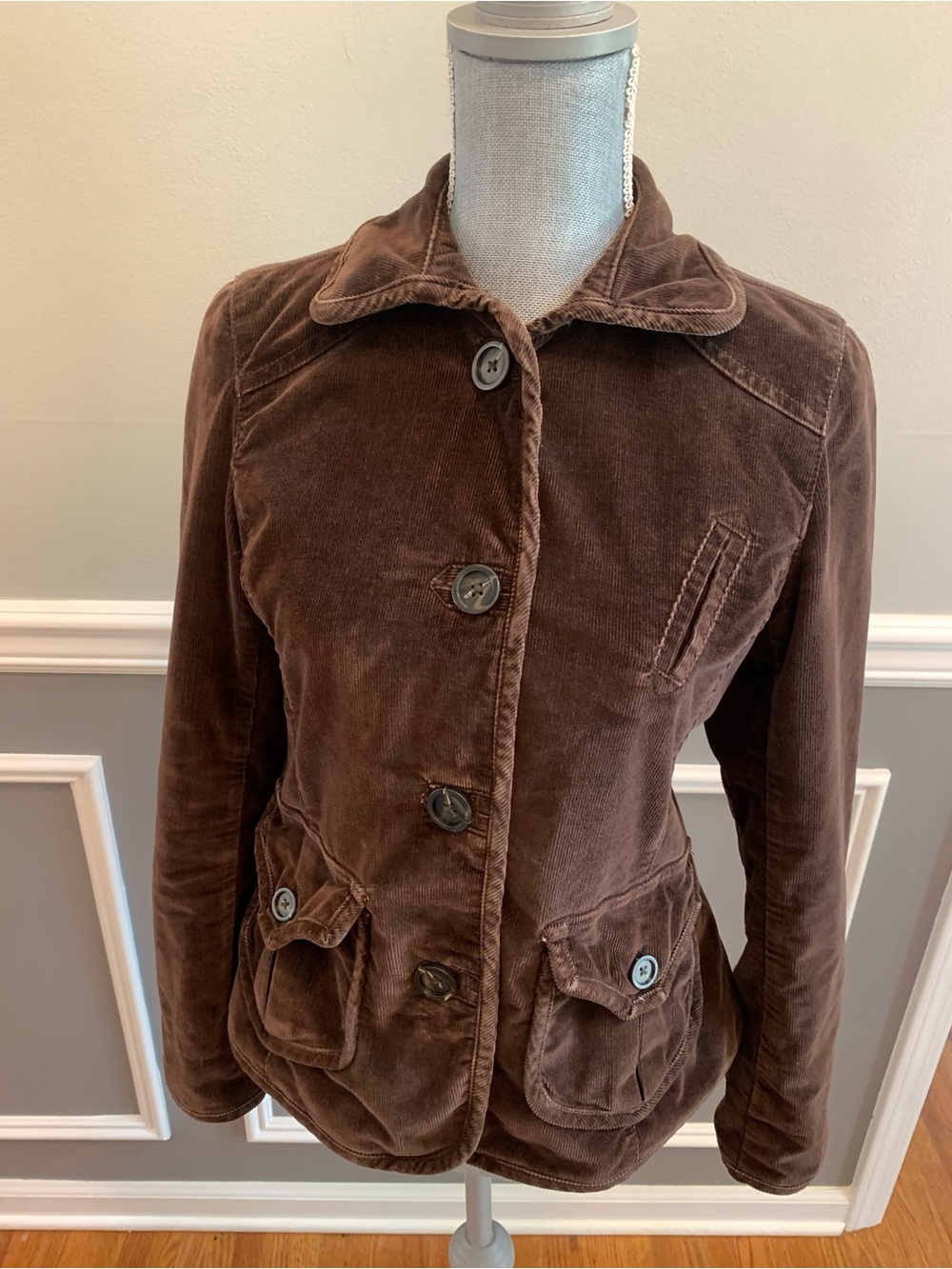Vintage Gap Corduroy Blazer Jacket Women’s Size 6 Brown Button Up w/ Pockets.